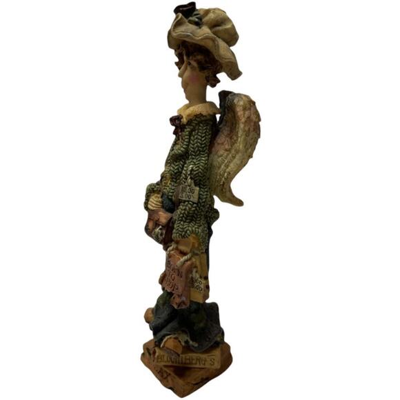 Boyds Bears & Friends The Folkstone Collection Figurine Man w/ Shopping Bags - Picture 3 of 12